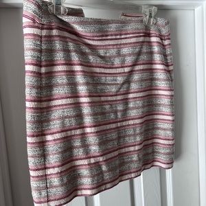 Loft tweed skirt with back zipper